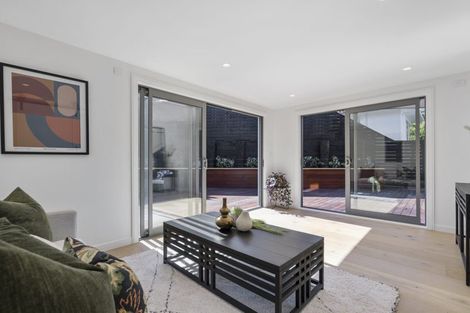 Photo of property in 61a Churchill Road, Murrays Bay, Auckland, 0630