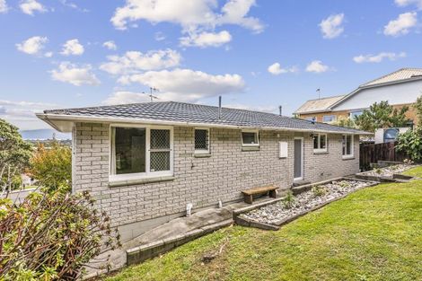 Photo of property in 51 Kakariki Grove, Waikanae, 5036