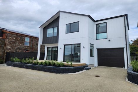 Photo of property in 15 Matterhorn Crescent, Northpark, Auckland, 2013