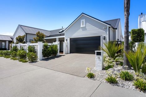 Photo of property in 15 Colpoma Close, Papamoa Beach, Papamoa, 3118