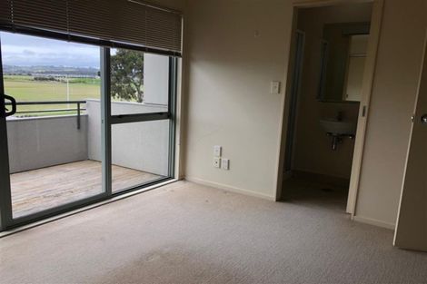 Photo of property in 6/150 Chapel Road, Flat Bush, Auckland, 2019