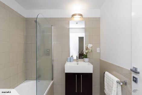 Photo of property in 2-06/424 Maunganui Road, Mount Maunganui, 3116