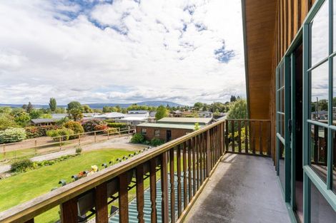 Photo of property in 7 Greenhithe Street, Waihola, Milton, 9073