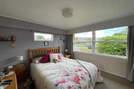 Photo of property in 9 Browning Crescent, Owhata, Rotorua, 3010