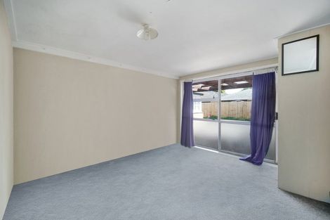 Photo of property in 1/37 Great South Road, Papakura, Takanini, 2110