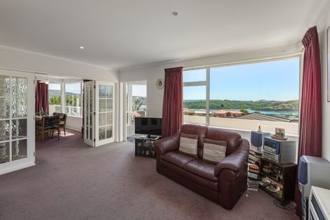 Photo of property in 6 Iona Place, Papakowhai, Porirua, 5024