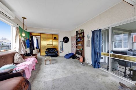 Photo of property in 24 Richmond Street, Fitzroy, New Plymouth, 4312