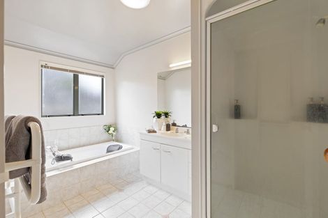 Photo of property in 288 Grandview Road, Western Heights, Hamilton, 3200