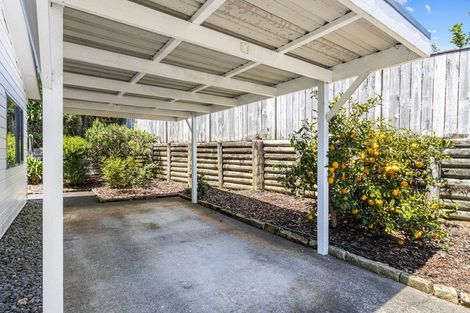 Photo of property in 31 Beaumont Crescent, Frankleigh Park, New Plymouth, 4310