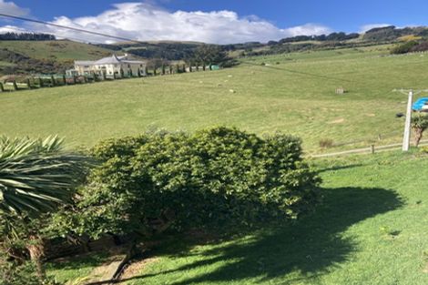 Photo of property in 3 Hellyer Street, Macandrew Bay, Dunedin, 9014