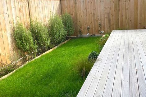 Photo of property in 7 Herekino Street, Westgate, Auckland, 0814