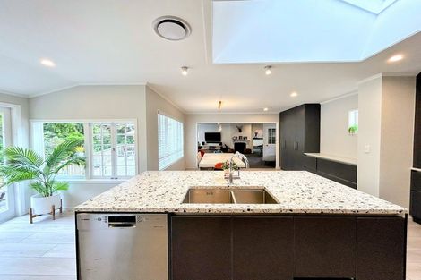 Photo of property in 23 Crest Road, Akatarawa, Upper Hutt, 5372