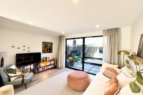 Photo of property in 24 Ivy Nola Way, Henderson, Auckland, 0612