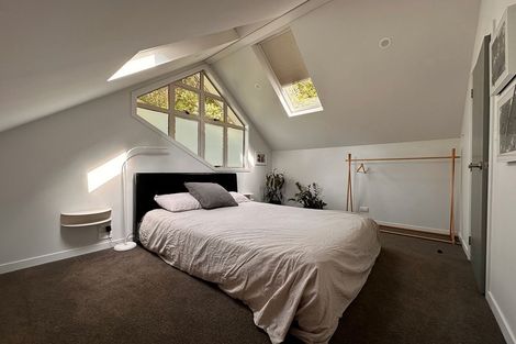 Photo of property in 61 Otitori Bay Road, Titirangi, Auckland, 0604