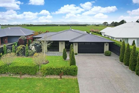 Photo of property in 13 Everest Way, Springston, 7616