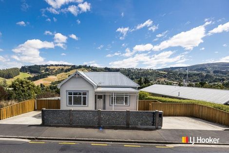 Photo of property in 212 Kenmure Road, Kenmure, Dunedin, 9011