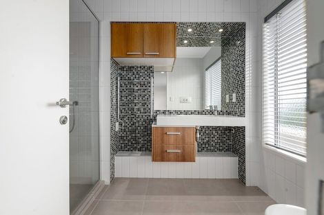 Photo of property in 2/22 Dawson Street, Hamilton East, Hamilton, 3216