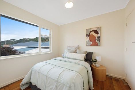 Photo of property in 139u5 Queens Drive, Lyall Bay, Wellington, 6022
