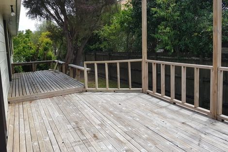 Photo of property in 56 Halberg Street, Glenfield, Auckland, 0629