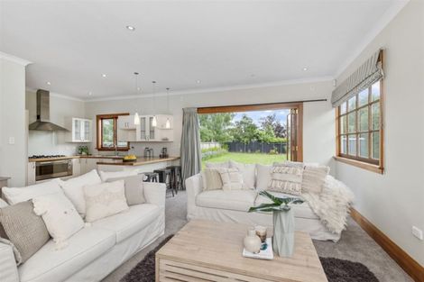 Photo of property in 37 Thornton Street, Mairehau, Christchurch, 8013