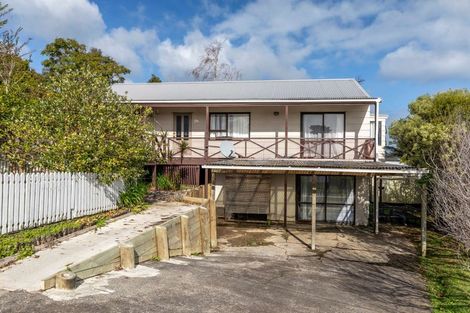 Photo of property in 23 Flaunty Place, West Harbour, Auckland, 0618