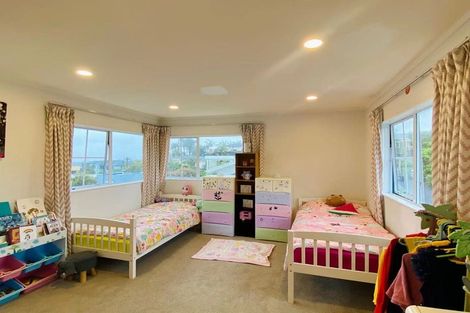 Photo of property in 133a/1 Hobsonville Road, West Harbour, Auckland, 0618