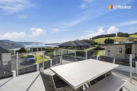 Photo of property in 333 Highcliff Road, Highcliff, Dunedin, 9013