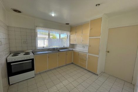 Photo of property in 20 Clayton Road, Manurewa, Auckland, 2102
