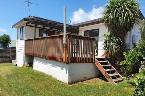 Photo of property in 45 Hassan Drive, Massey, Auckland, 0614