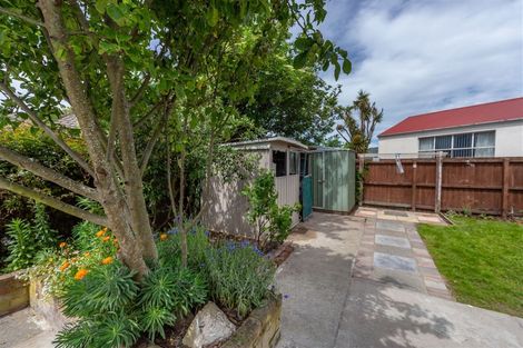 Photo of property in 35 Dampier Street, Woolston, Christchurch, 8023
