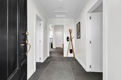 Photo of property in 54 Cloten Road, Stratford, 4332