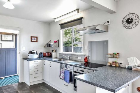 Photo of property in 96a Derby Street, Westport, 7825