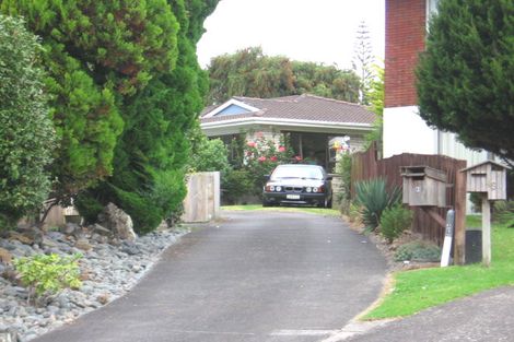 Photo of property in 1/43 Miltonia Avenue, Te Atatu South, Auckland, 0610