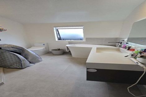 Photo of property in 15a Lyren Place, Half Moon Bay, Auckland, 2012