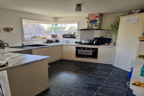 Photo of property in 18 Sea Eagles Place, North New Brighton, Christchurch, 8083