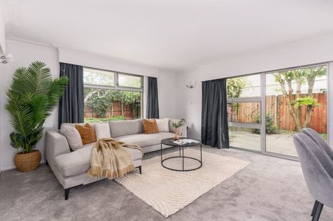Photo of property in 17 Tudor Avenue, Ilam, Christchurch, 8041