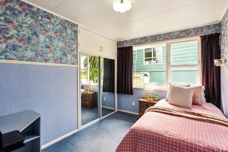 Photo of property in 55 Martin Road, Paraparaumu Beach, Paraparaumu, 5032