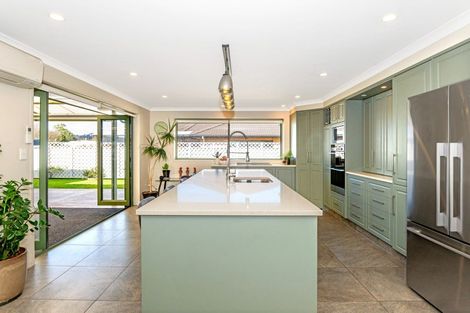 Photo of property in 26 Pohutukawa Grove, Lytton West, Gisborne, 4010