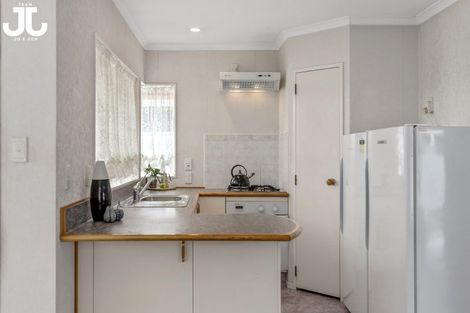 Photo of property in 28a Miro Street, Mount Maunganui, 3116
