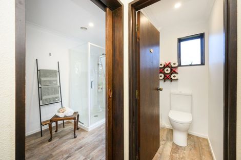 Photo of property in 19 Ashburn Lane, Awapuni, Palmerston North, 4412