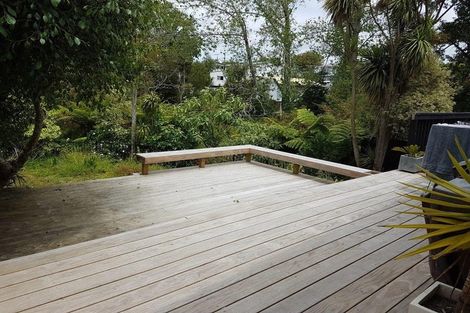 Photo of property in 13 Merchant Avenue, Te Atatu South, Auckland, 0610