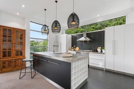 Photo of property in 5 Whareora Terrace, Cashmere, Christchurch, 8022