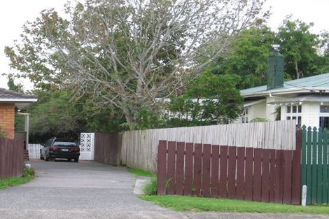Photo of property in 304 Royal Road, Massey, Auckland, 0614