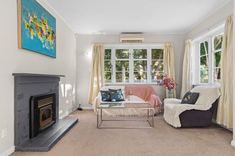 Photo of property in 120 Peverel Street, Riccarton, Christchurch, 8041