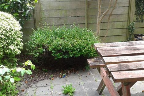 Photo of property in 10 Colombo Street, Hokowhitu, Palmerston North, 4410