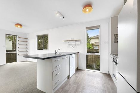 Photo of property in 685a Swanson Road, Swanson, Auckland, 0612