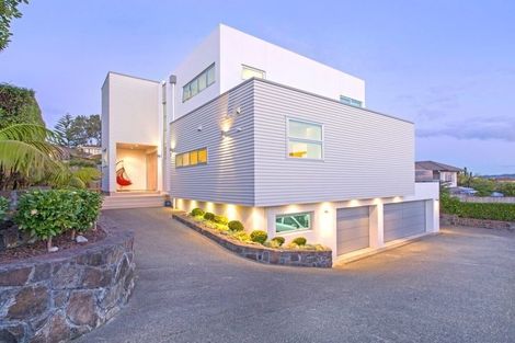 Photo of property in 60 Gracechurch Drive, Flat Bush, Auckland, 2016