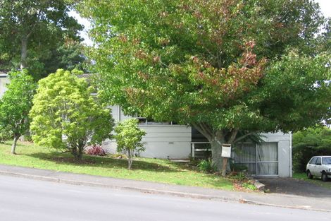 Photo of property in 30 Redwood Drive, Massey, Auckland, 0614