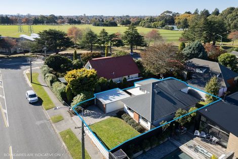 Photo of property in 1/318 Withells Road, Avonhead, Christchurch, 8042