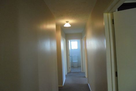 Photo of property in 51 Karnak Crescent, Russley, Christchurch, 8042